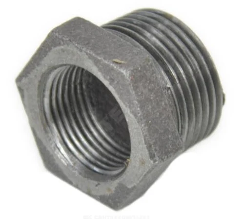 Заглушка проходная для радиатора D. 1.1/4" x 1/2" правая чугун HY