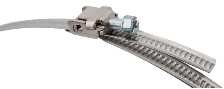 Хомут металлический для вентиляционной трубы D.250 QIP270  EUROPLAST 2