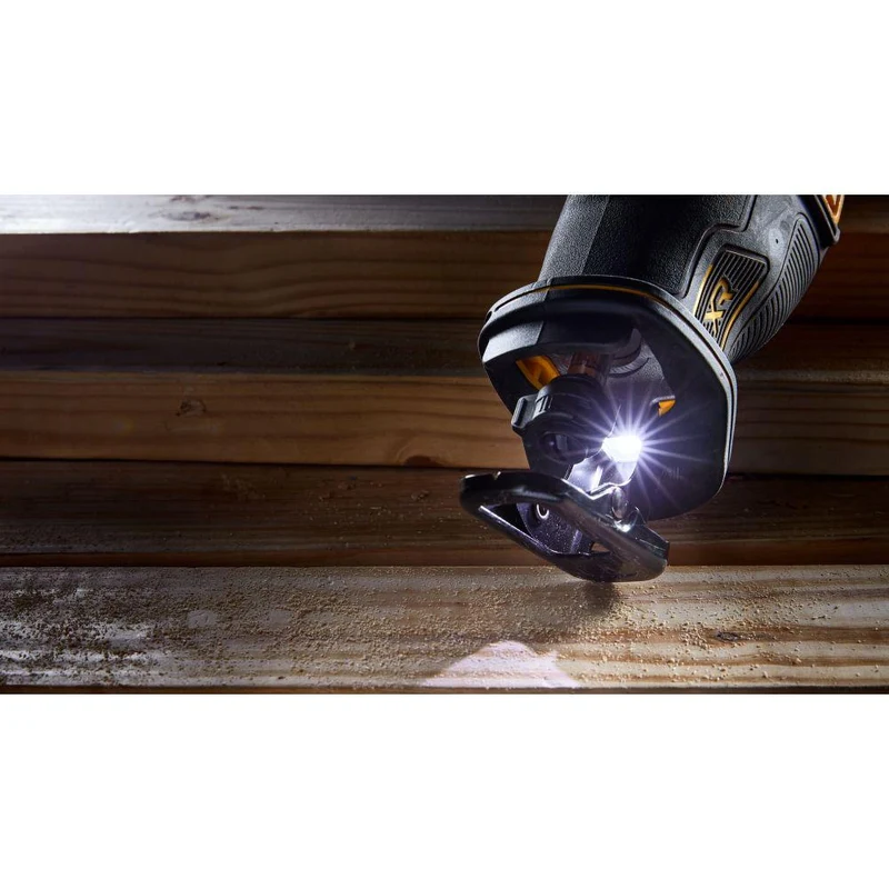Fierestrau sabie pe acumulator DCS382N 18V fara acumulator  DEWALT 5